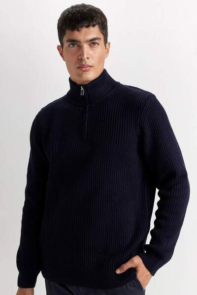 DeFacto Standard Fit, croială normală, guler vertical, cu fermoar, tricotaj s...