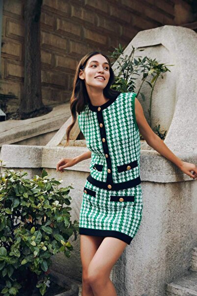 DeFacto Detailně propracovaná vzorovaná pletená minisukně s knoflíky Y8454AZ22WN