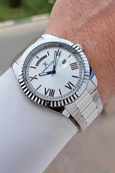 Daniel Klein Gray Color Adjustable Cord 42.5 mm 5 Atm Men's Wristwatch