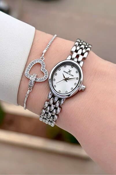 Daniel Klein Metallic Color 2 Years Warranty 20.5 mm Women's Wristwatch and B...