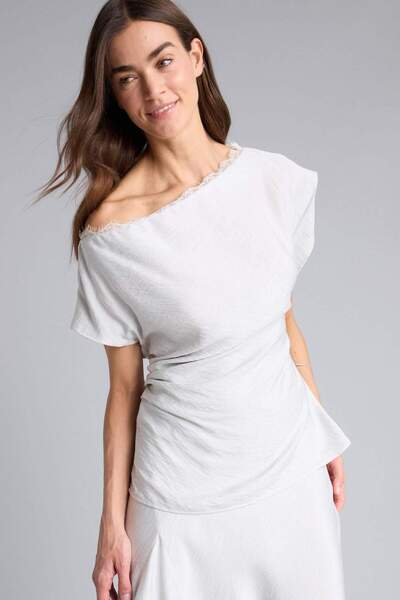 DeFacto Fitted Boat Neck Short Sleeve Blouse H2052Ax26Sp