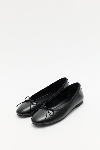 LUTVELIZADE Ballet Flats 2609 - Black Women's Dress with Minimal Ribbon Detai...