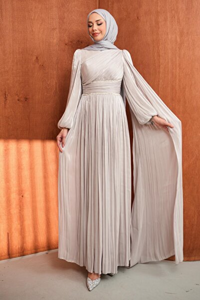 İmajButik فستان سهرة رمادي اللون بخصر مطاطي ومزين بالأحجار