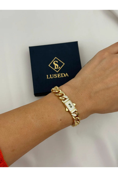 Luseda سوار VIP بتفاصيل حجر الزركون مقاس 19 سم