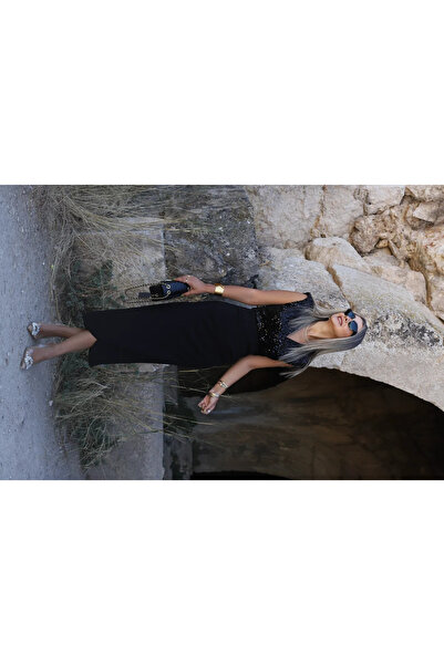 bytugcekaya Μαύρο φόρεμα με παγιέτες με διπλό στήθος