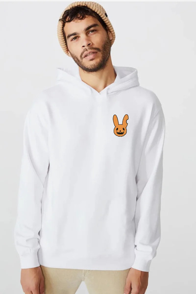 Tshirthane Bad Bunny Halloween bela muška majica sa kapuljačom i tri žice