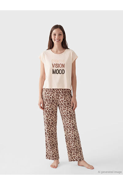 LC Waikiki Rmz Gi̇yi̇m Farkiyla Zero Roba Collar Printed Women's Pajama Set