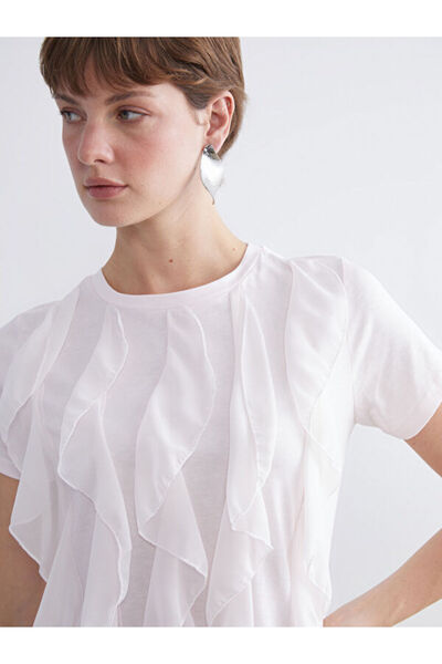 LC Waikiki بلوزة مكشكشة بياقة روبا جديدة تمامًا من UZG STORE لمحبي الأناقة