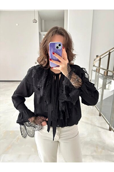 Lavanta Tekstil Πουκάμισο με λεπτομέρεια με δαντέλα στο γιακά και στα μανίκια