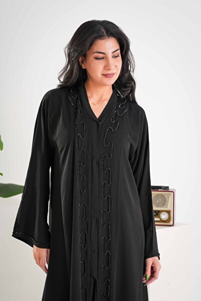 Haz تطريز يدوي أسود نيدا