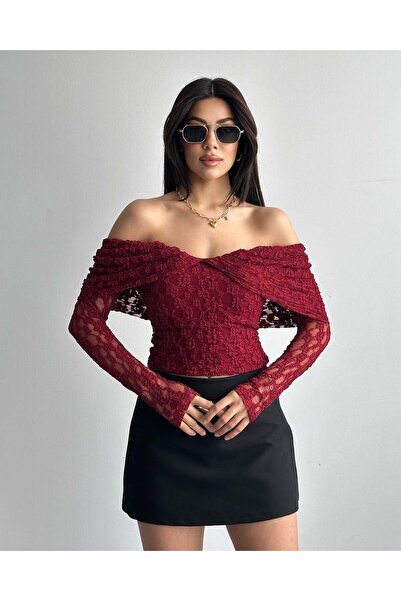 FERZOLAİO Madonna Collar Burgundy Lace Blouse