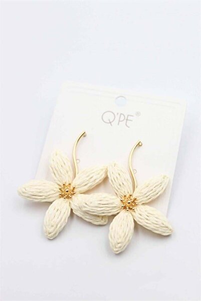 MENESSA Wicker flower earrings - cream