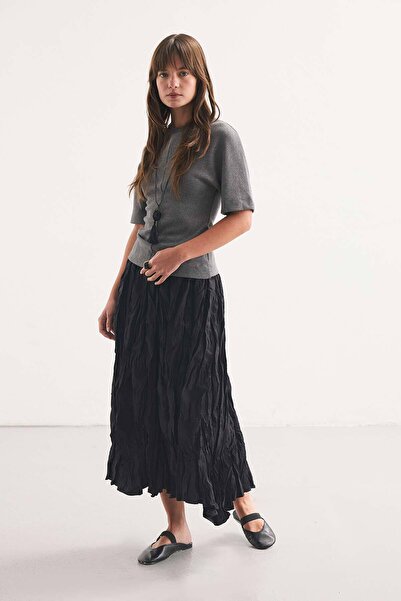 Hooopstore Crush Textured Black Skirt