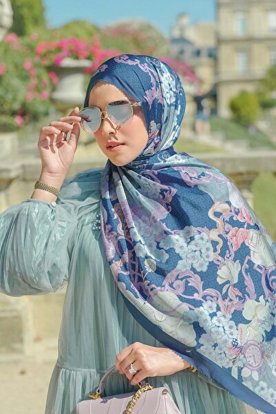 Buttonscarves شال وندرلاند ساتان - أزرق كراون
