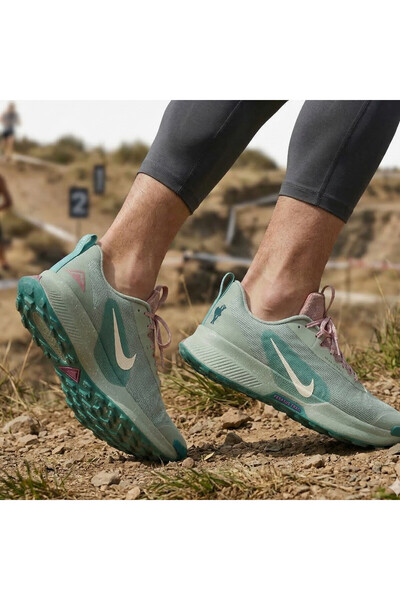 Nike Juniper Trail 3 Green Walking Shoes Sportie