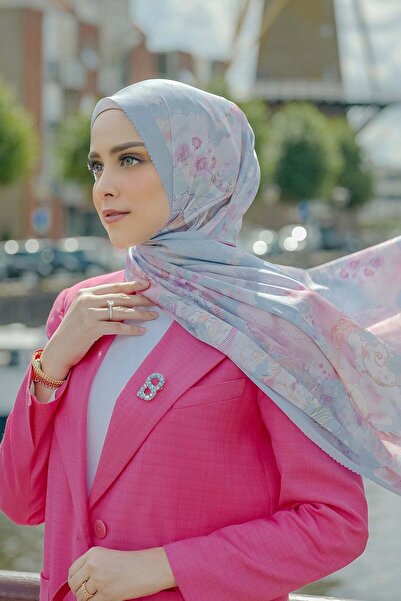 Buttonscarves شال الساتان من جورني - طوكيو
