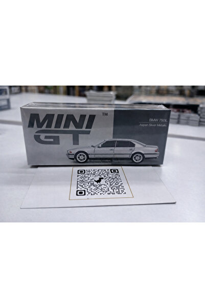 mini gt بي إم دبليو 750IL أسبن فضي ميتاليك