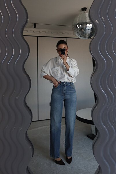 Özge Özgenç Taşlamalı Lazer Kesikli Jean