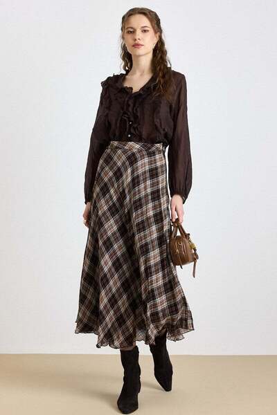 Olcay Plaid Patterned Flared Thin Fabric Brown 7074