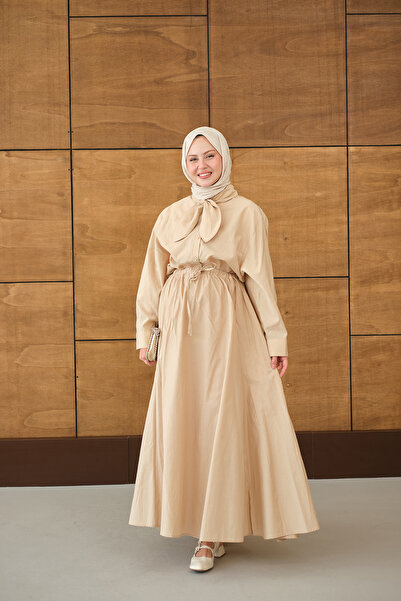 LOCCO Women's Scarf Collar Shirt Set Cream