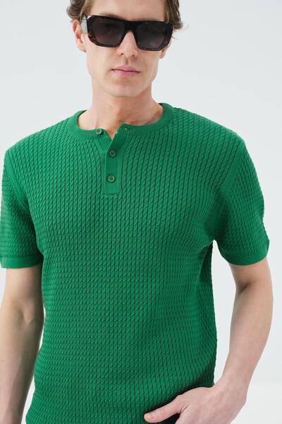 GIESTO texturat TRICOU VERDE CU GULER ROTUND DIN TRICOTAJ