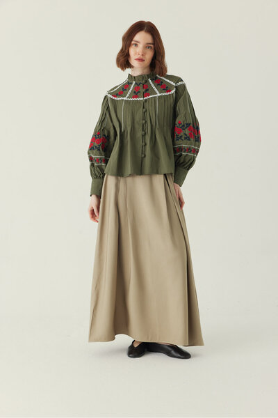 ZÜLAYS Fırfır Yaka Nakışlı Gömlek Haki