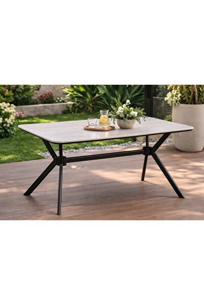 N.zone Modern dining table with a stylish design and sturdy metal base – perf...