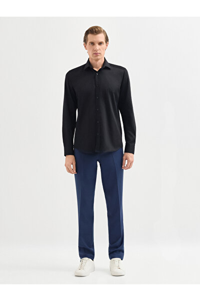 Karaca Siyah Gömlek