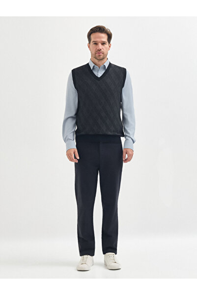Karaca Siyah Yün Karışımlı Desenli Triko Süveter