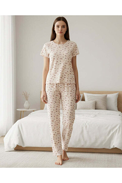 REDTAG Women Winnie The Pooh Printed Short Sleeve Pyjama Set