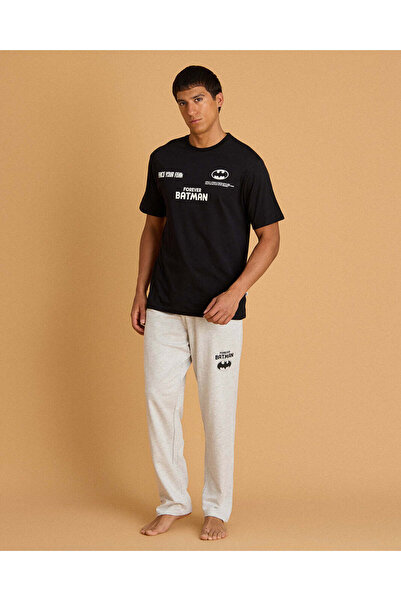 REDTAG Men Beige Batman Pyjama Set
