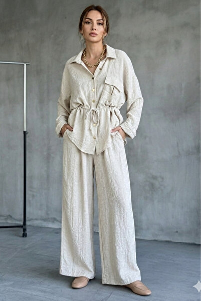 Suziş in texturat SET CĂMAȘĂ ȘI PANTALONI CU DETALII AURII PE NASTURI 51311