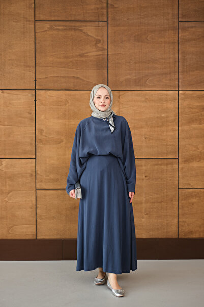 LOCCO Women's Cape with Side Scarf Detail, Navy Blue