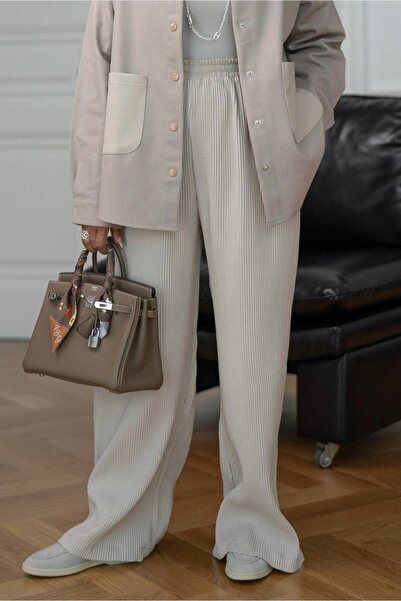 Bond بنطلون واسع الساقين بكسرات - بيج - بنطلون نسائي محتشم، قماش فاخر، قصة مريحة