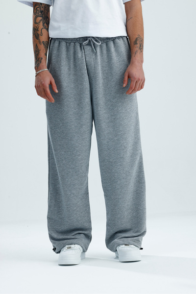 ATE STUDIOS Summer Stopper Cuffed Baggy Sweatpants