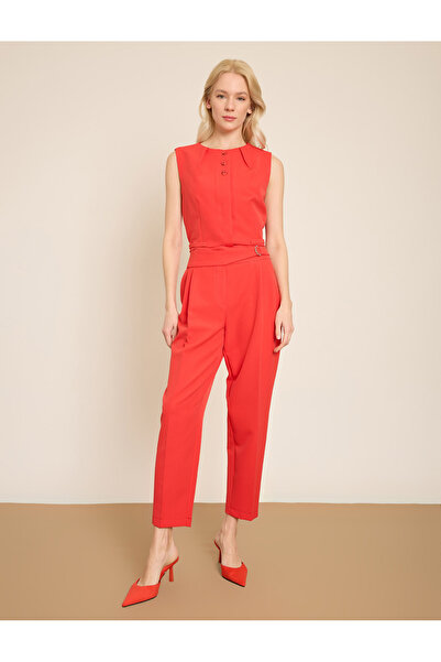 BGN workshop Metal Buckle Pairs of Pleated Carrot Cut Pants