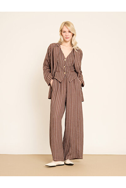 BGN workshop Wide Leg Elastic Waist Detailed Striped Linen Pants