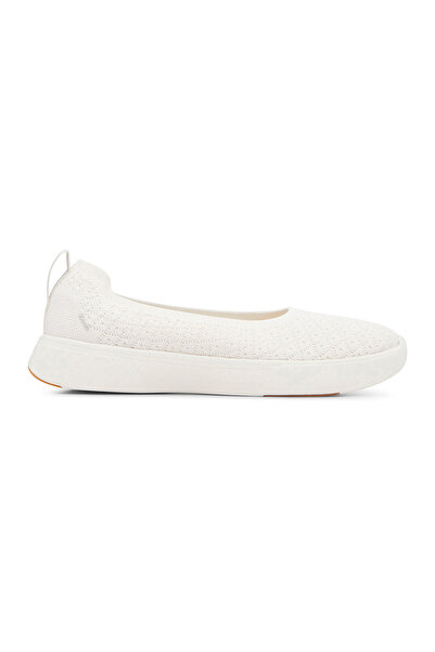 Keds حذاء رياضي نسائي أبيض من ماركة BlissWalk Skimmer