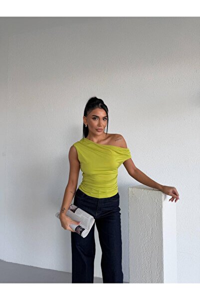 Tumtum Wear Boat Neck Drape Detailed Blouse