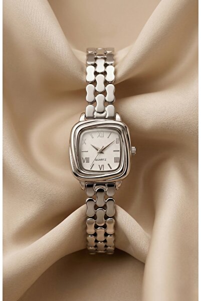 KLISHE Butik ساعة نسائية من الفولاذ باللون الفضي إصدار فاخر عتيق بعلبة مربعة ...