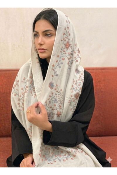 Veil Designer Two-layered voile veil with embroidery in the center, Japanese ...