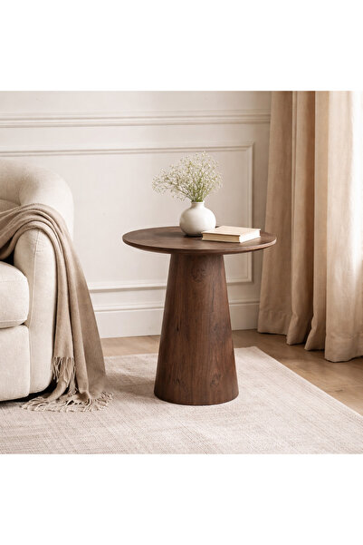 Vi Markets طاولة جانبية خشبية دائرية أنيقة بقاعدة منحوتة، مصممة لإضفاء الدفء