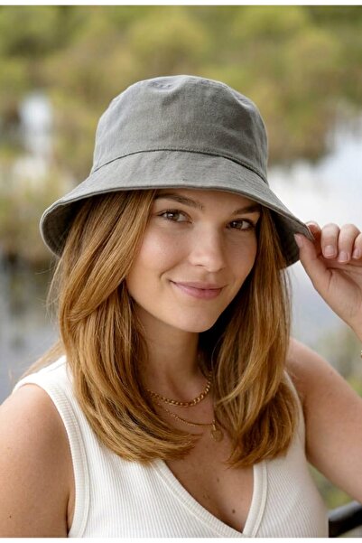 LAGRANZE Luna Bucket Hat