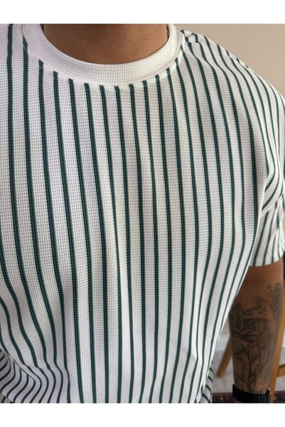 blucombin Tricou cu dungi tricotate tip waffle, croială largă