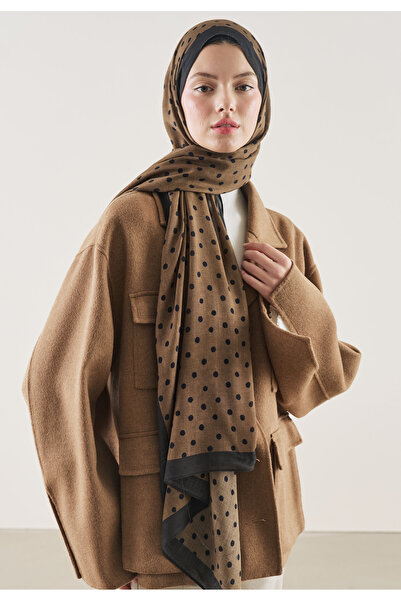 Fresh Σάλι από ραμί με μικρό σχέδιο πουά, καφέ χρώμα