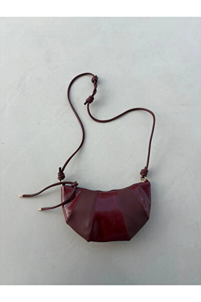 BLACK موديل كرواسون للنساء حقيبة سي