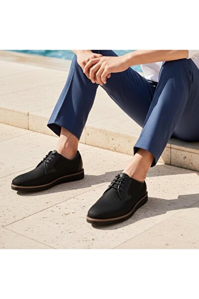 CONTEYNER 232 حذاء كاجوال للرجال بتصميم ليزر أسود اللون