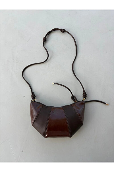 BLACK موديل كرواسون للنساء حقيبة سي