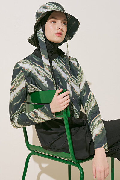 Manuka Zippered 3-Piece Tight Swimsuit Set Batik Green