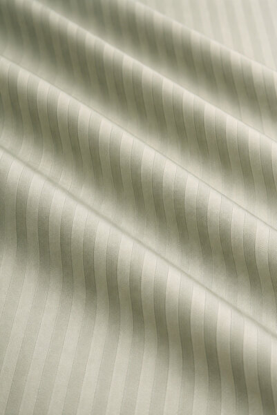 Elastic Fitted Bed Sheet 180x200 +25 cm for High Mattress, Set with 2 Pillowcases 55x80 cm miniatura 2